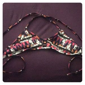 BRAND NEW Jolyn Tomcat Top Printed M Medium NWT